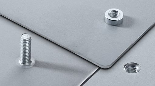 Laserzuschnitte mit verschiedenen Bolzenschweißelementen wie z.B. Schweißmuttern und Gewindebolzen