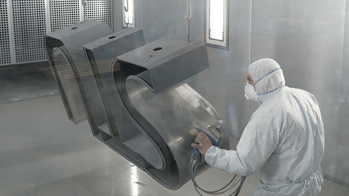 Europameisterschaft Stuttgart-Schriftzug wird grundiert